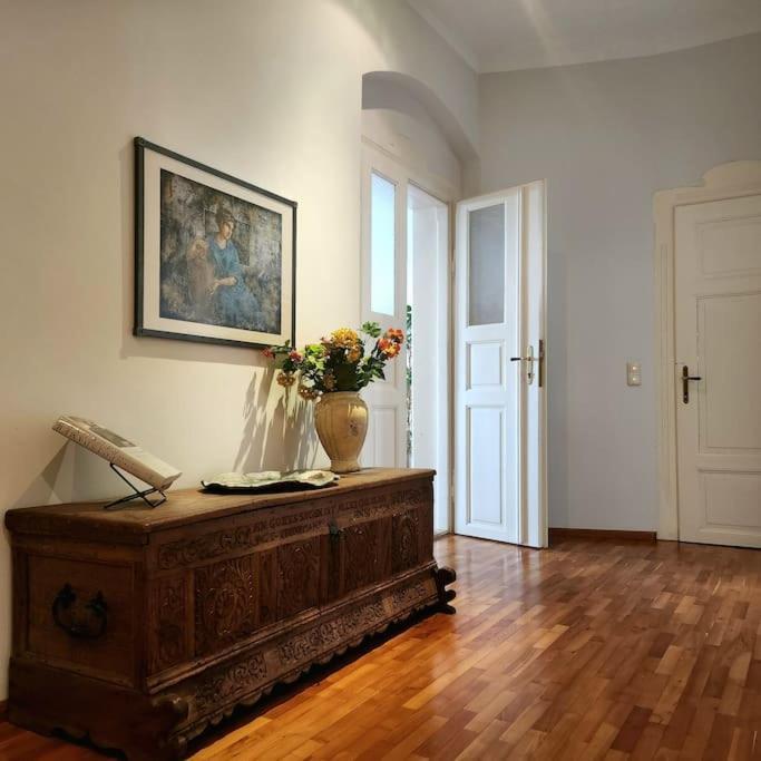 4 Raum Wohnung Mit Balkon Auf 120Sqm In Top Lage Dresda Esterno foto